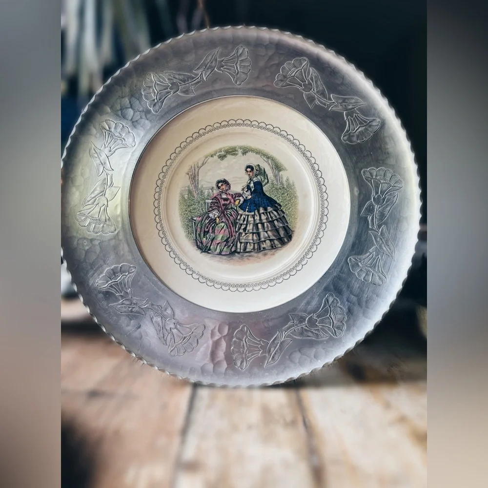 VINTAGE victorian serving
